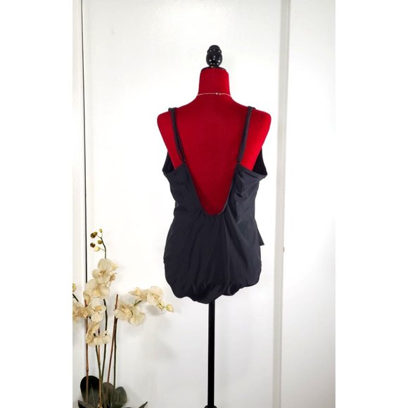 NWT Kona Sol Women's Black Asymmetrical Ruffle 1 Piece Swimsuit Size XL 1094 - Picture 3 of 11